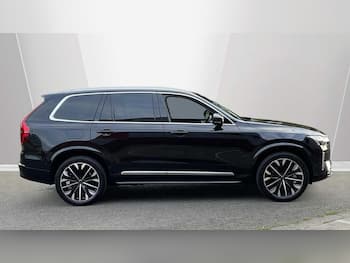 Used Volvo XC90 2025 for sale - 79847749: Photo