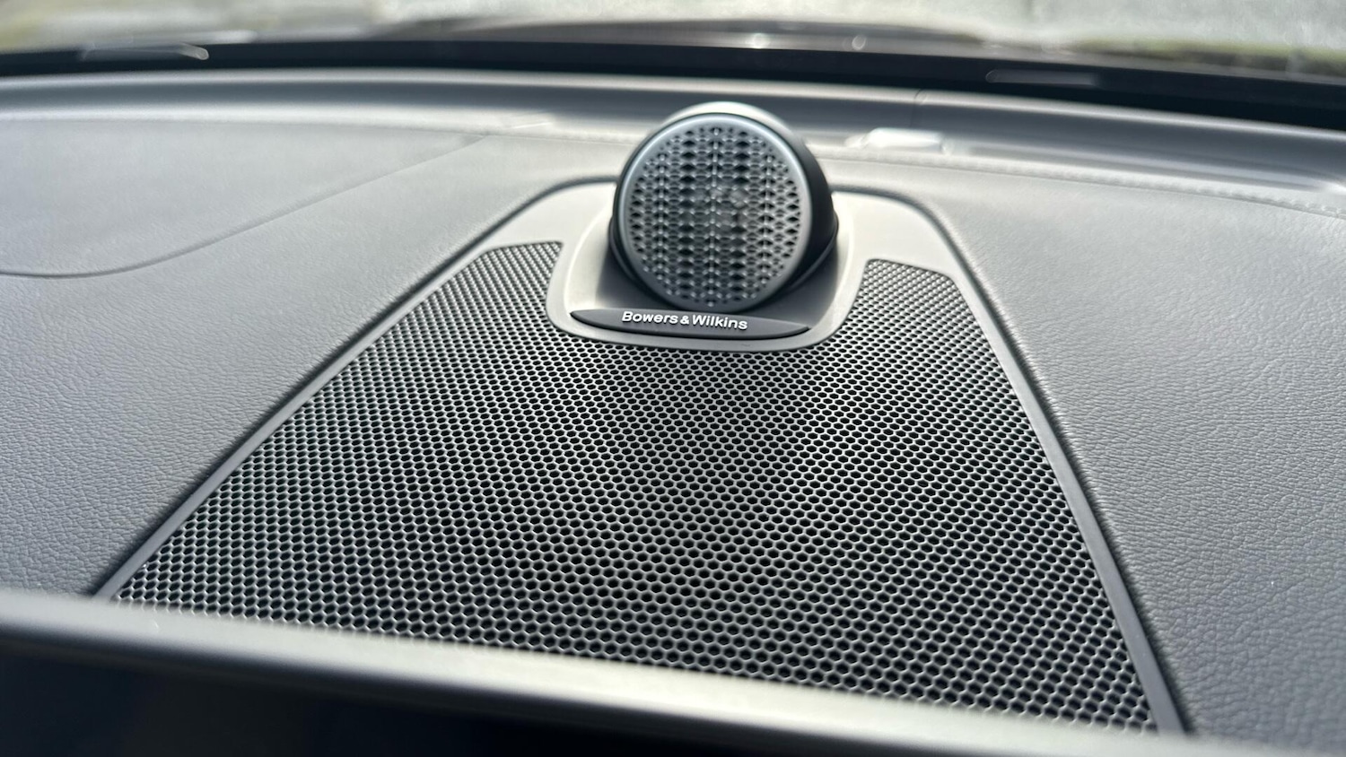 Used Volvo XC60 2025 for sale - 76498998: Photo 23