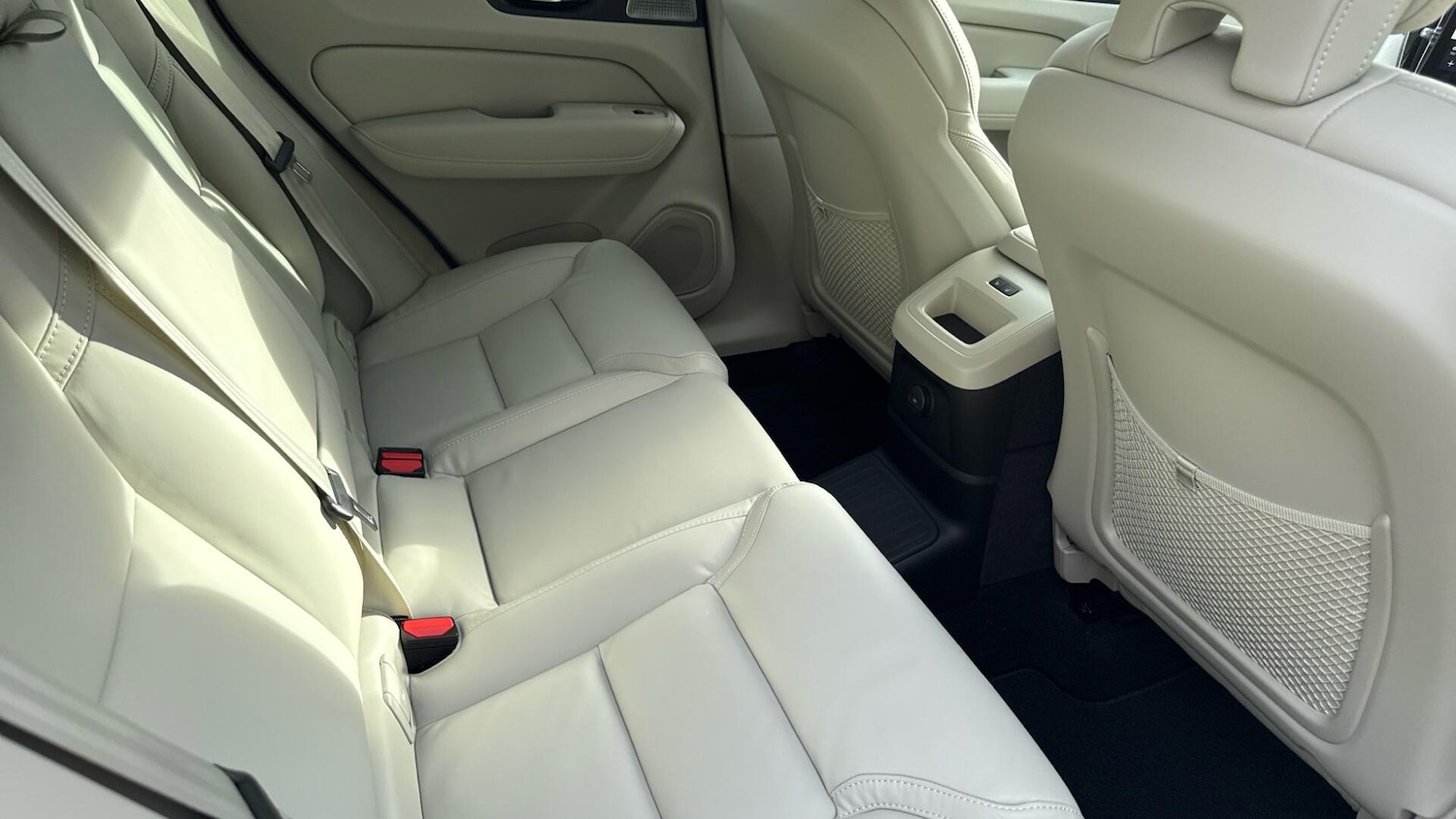 Used Volvo XC60 2025 for sale - 76498998: Photo 6