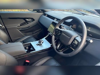 Used Land Rover Range Rover Evoque 2023 for sale - 77090981: Photo