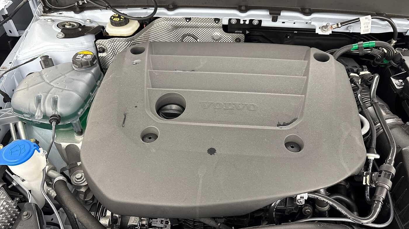 Used Volvo XC40 2025 for sale - 77598030: Photo 15