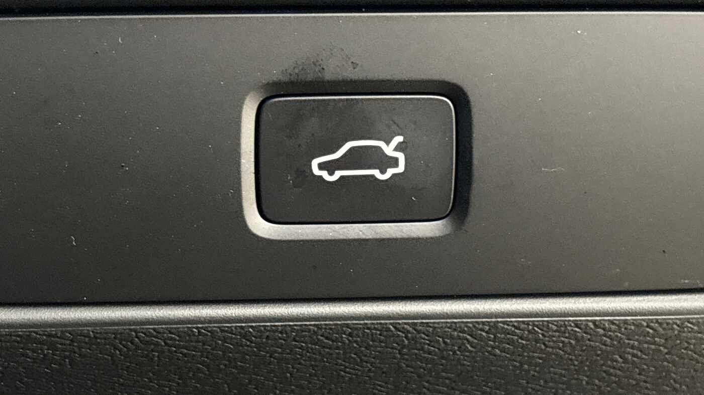 Used Volvo XC40 2025 for sale - 77598030: Photo 30