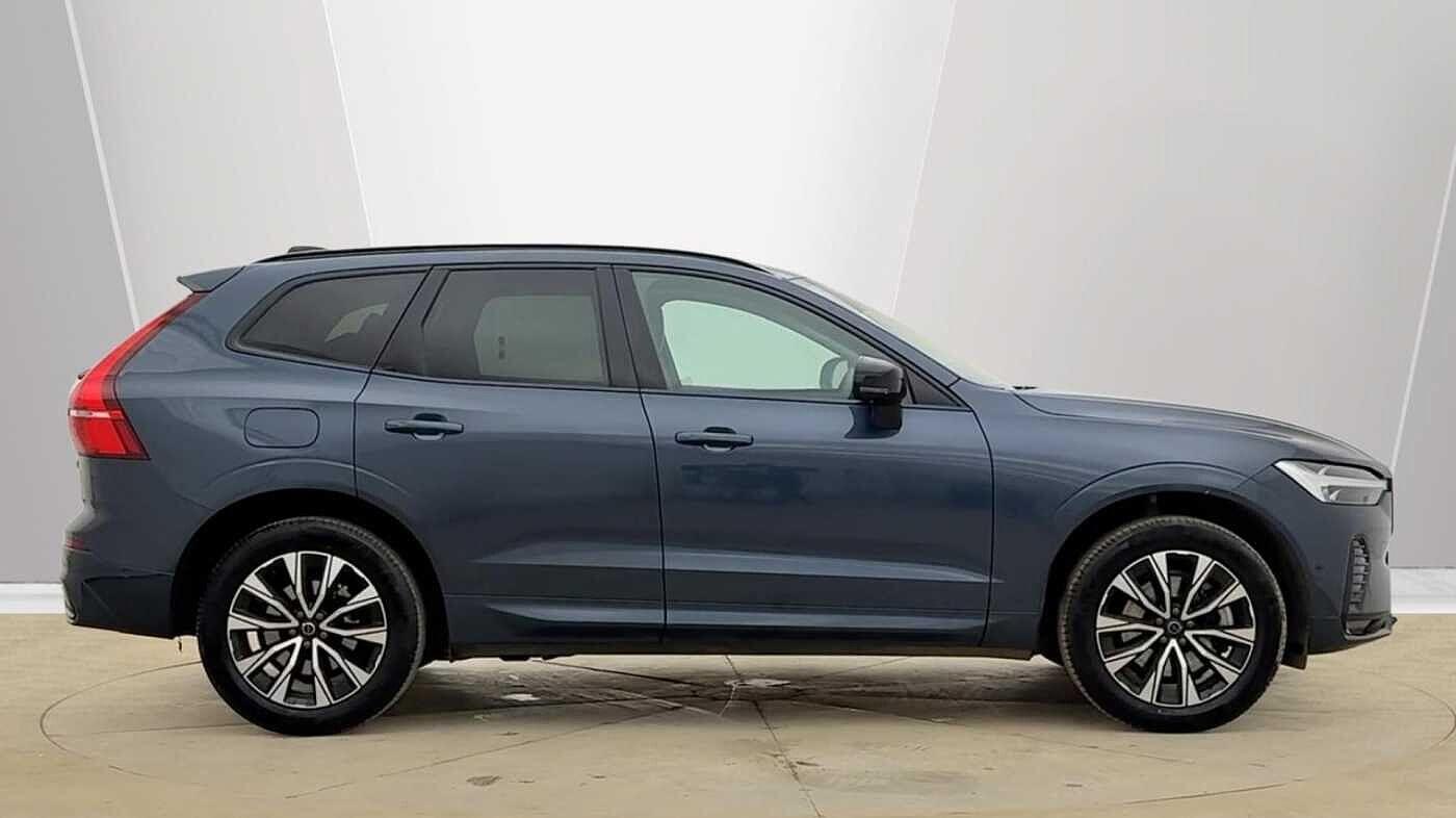 Used Volvo XC60 2025 for sale - 78157185: Photo 2