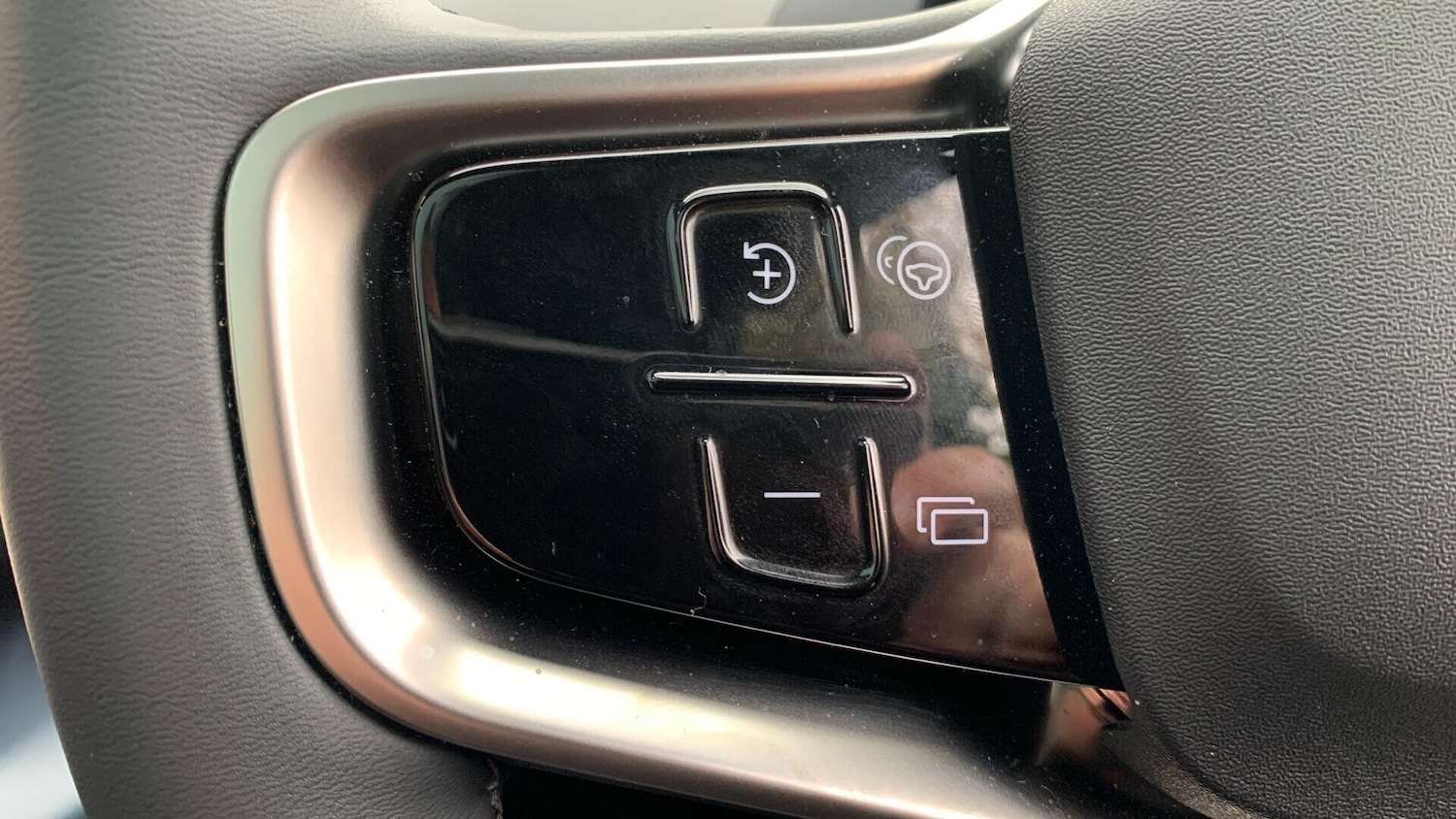 Used Volvo EX30 2025 for sale - 76715242: Photo 44