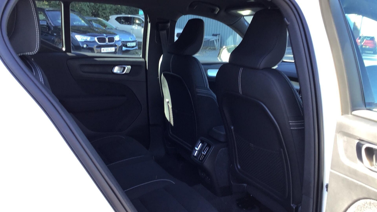 Used Volvo XC40 2026 for sale - 78099904: Photo 11