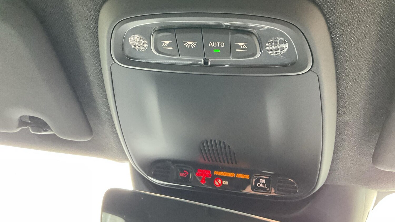 Used Volvo XC40 2019 for sale - 77807865: Photo 28