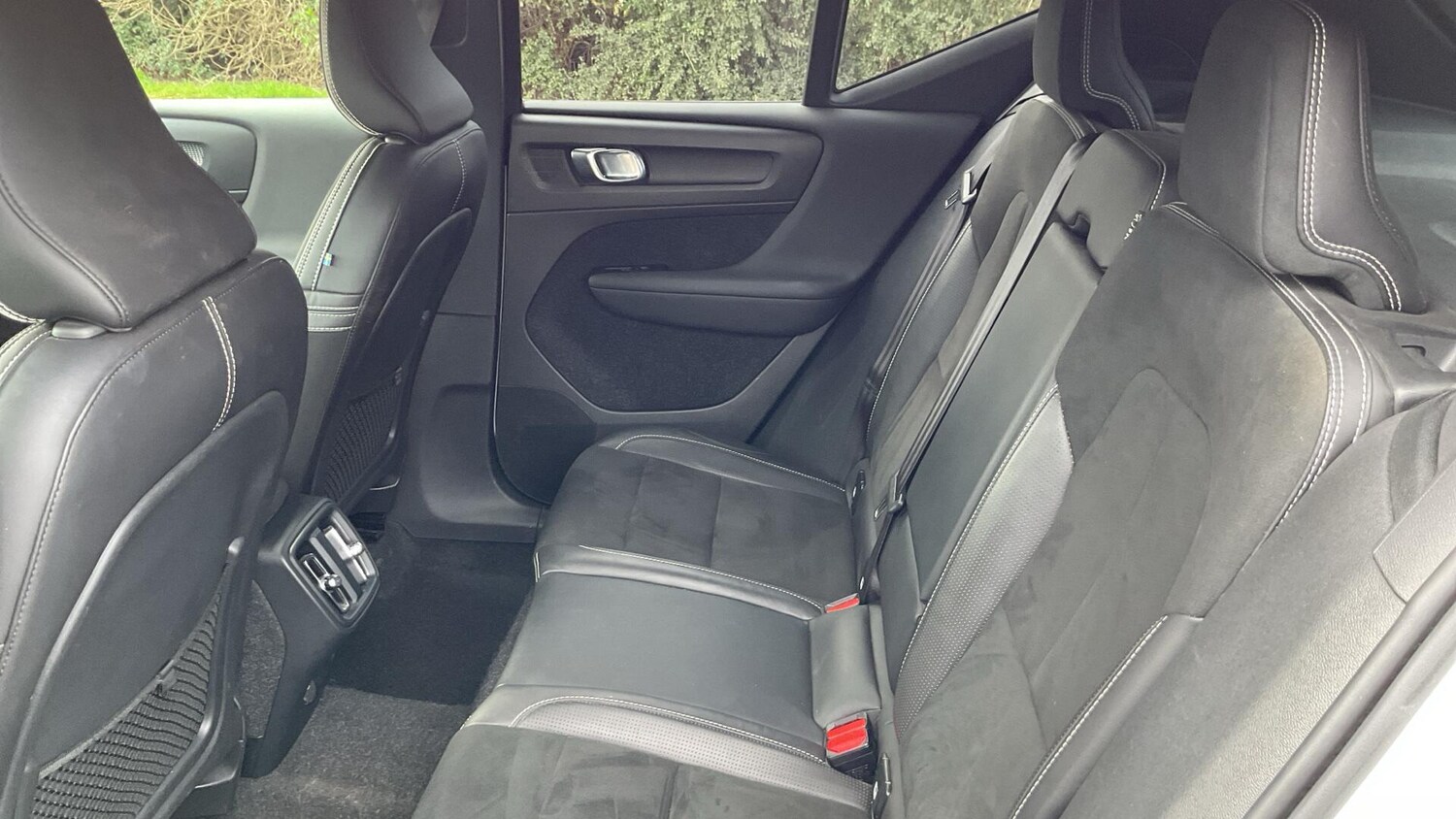 Used Volvo XC40 2019 for sale - 77807865: Photo 33