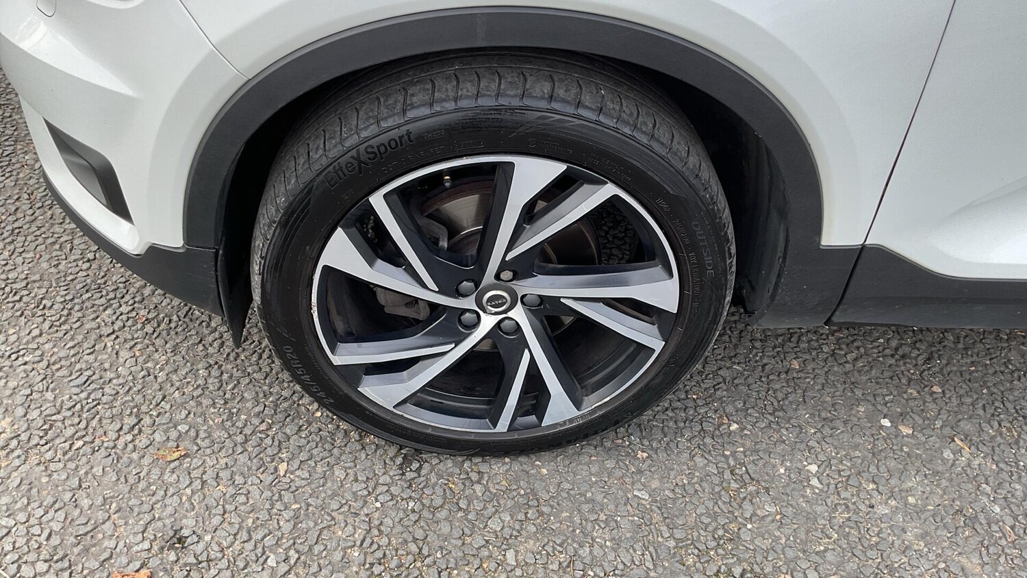 Used Volvo XC40 2019 for sale - 77807865: Photo 37