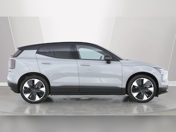 Used Volvo EX30 2025 for sale - 79049227: Photo