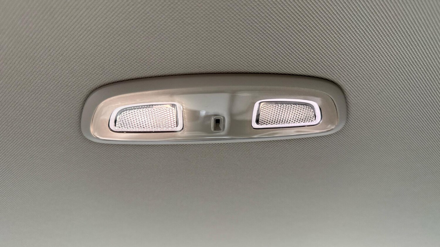 Used Volvo V60 2025 for sale - 76239742: Photo 38