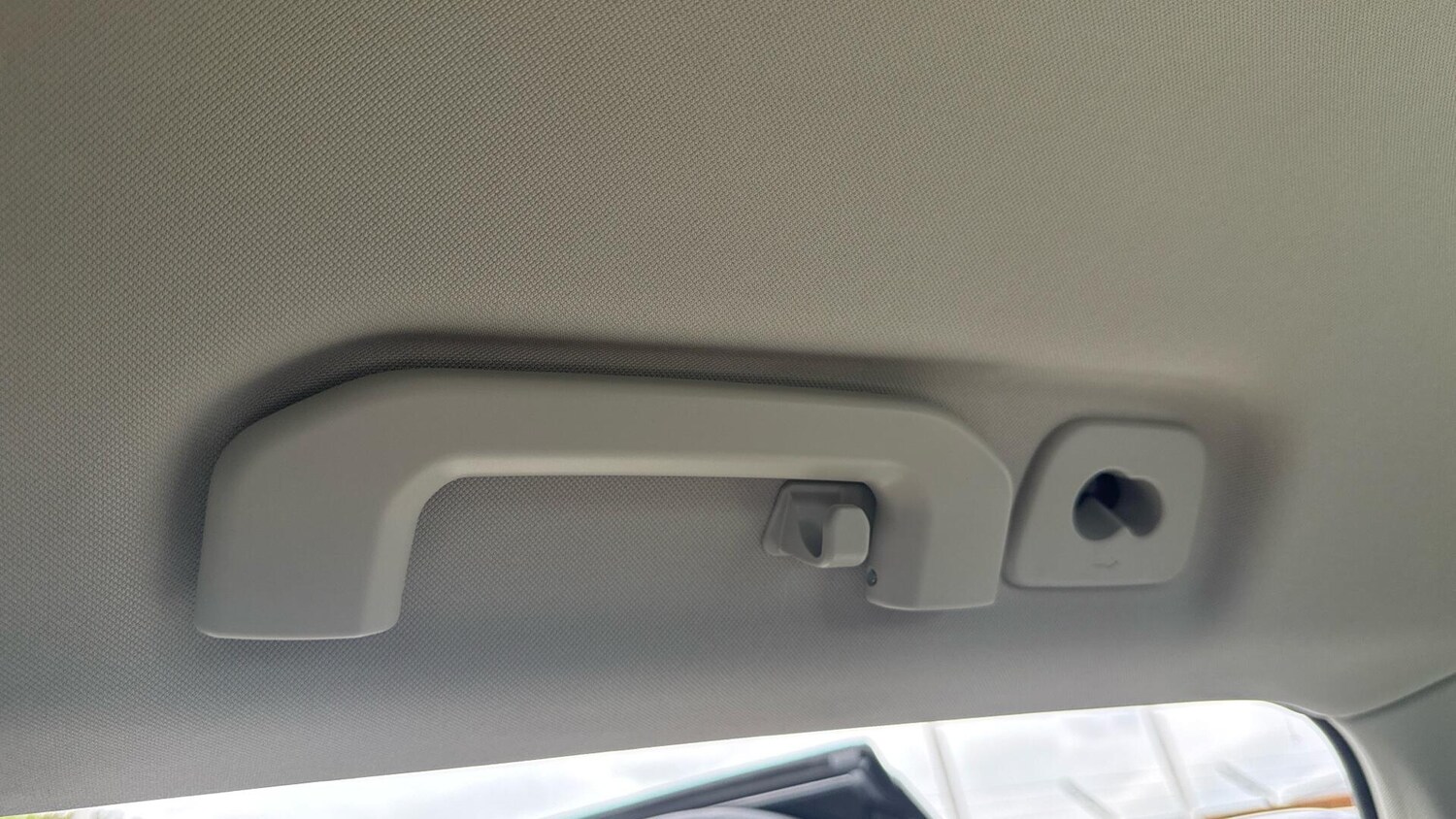 Used Volvo V60 2025 for sale - 76239742: Photo 39