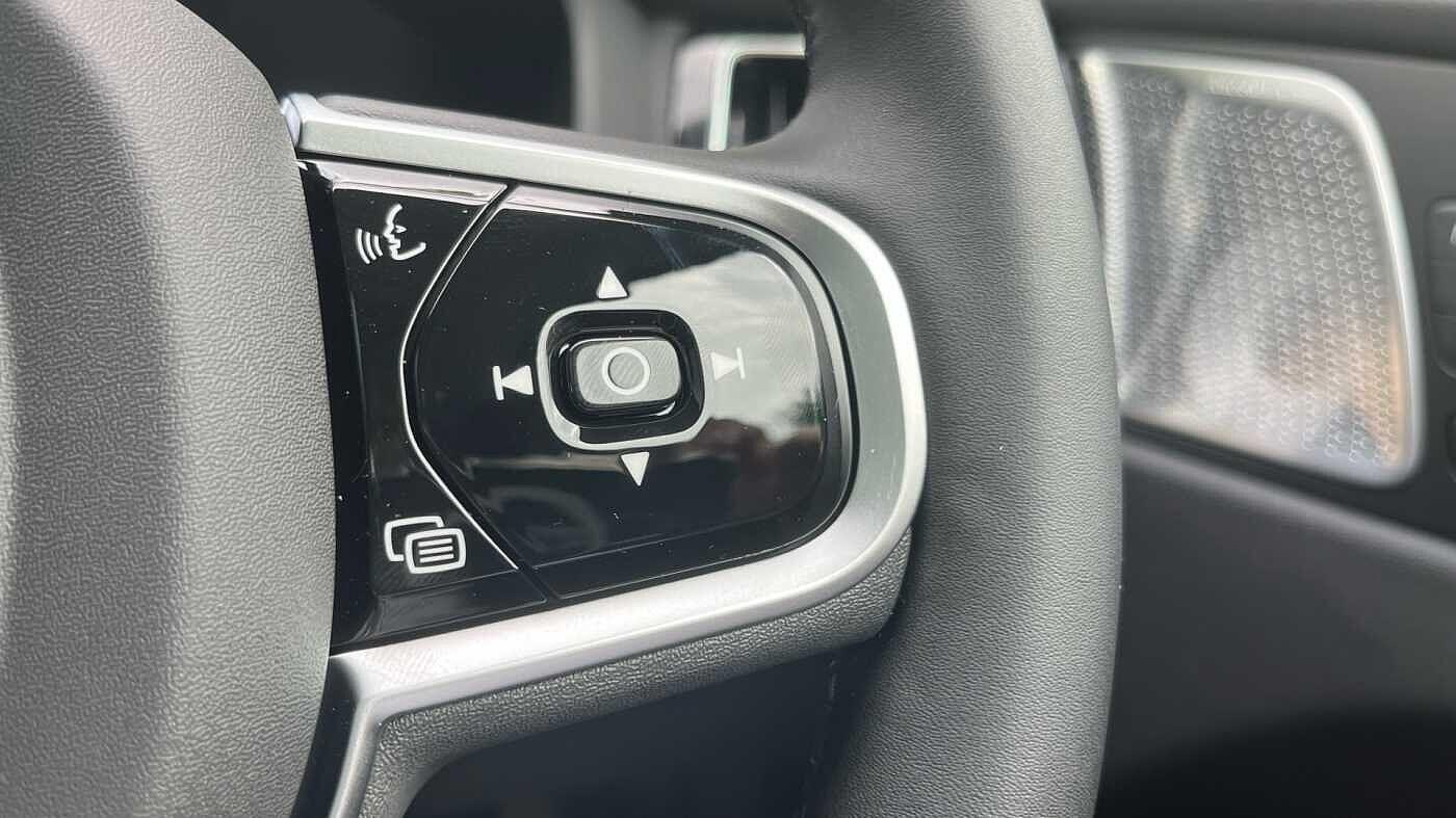 Used Volvo XC60 2025 for sale - 76714793: Photo 25