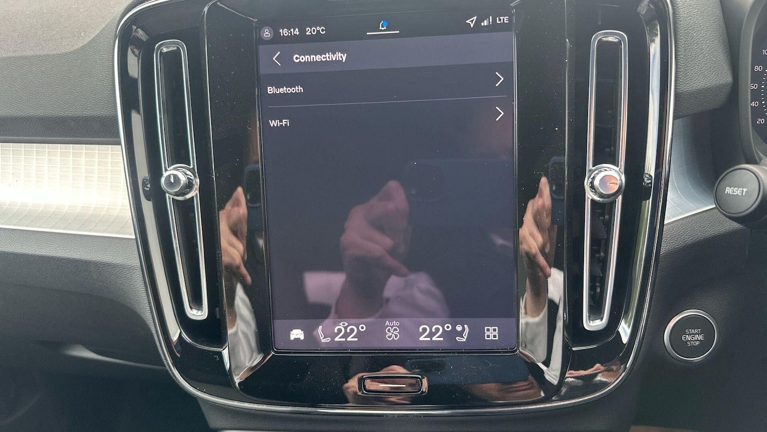 Used Volvo XC40 2025 for sale - 76158726: Photo 25