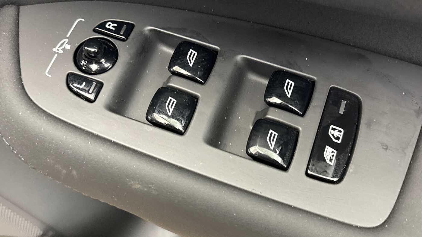 Used Volvo XC90 2025 for sale - 77237899: Photo 25