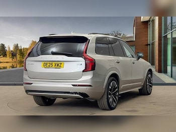 Used Volvo XC90 2025 for sale - 77237899: Photo
