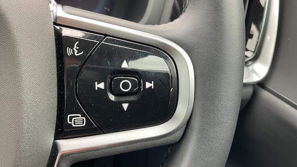 Used Volvo V60 2025 for sale - 74160412: Photo 19
