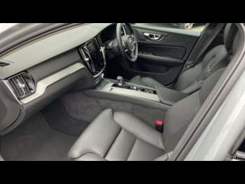 Used Volvo V60 2025 for sale - 74160412: Photo