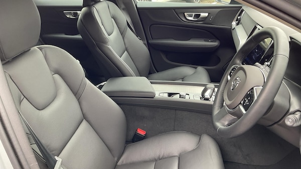 Used Volvo V60 2025 for sale - 74160412: Photo 9