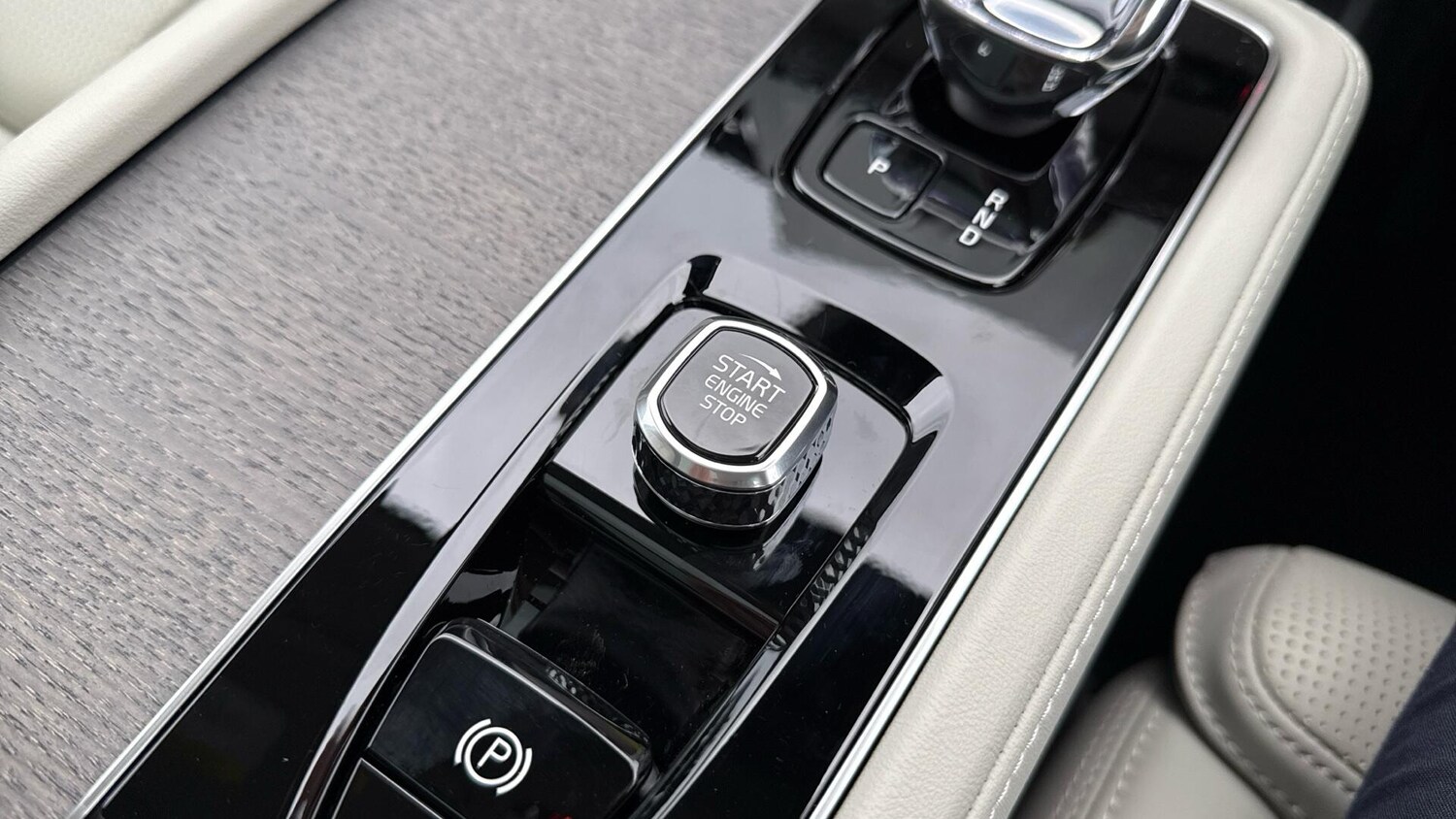 Used Volvo XC90 for sale - 77753335: Photo 25