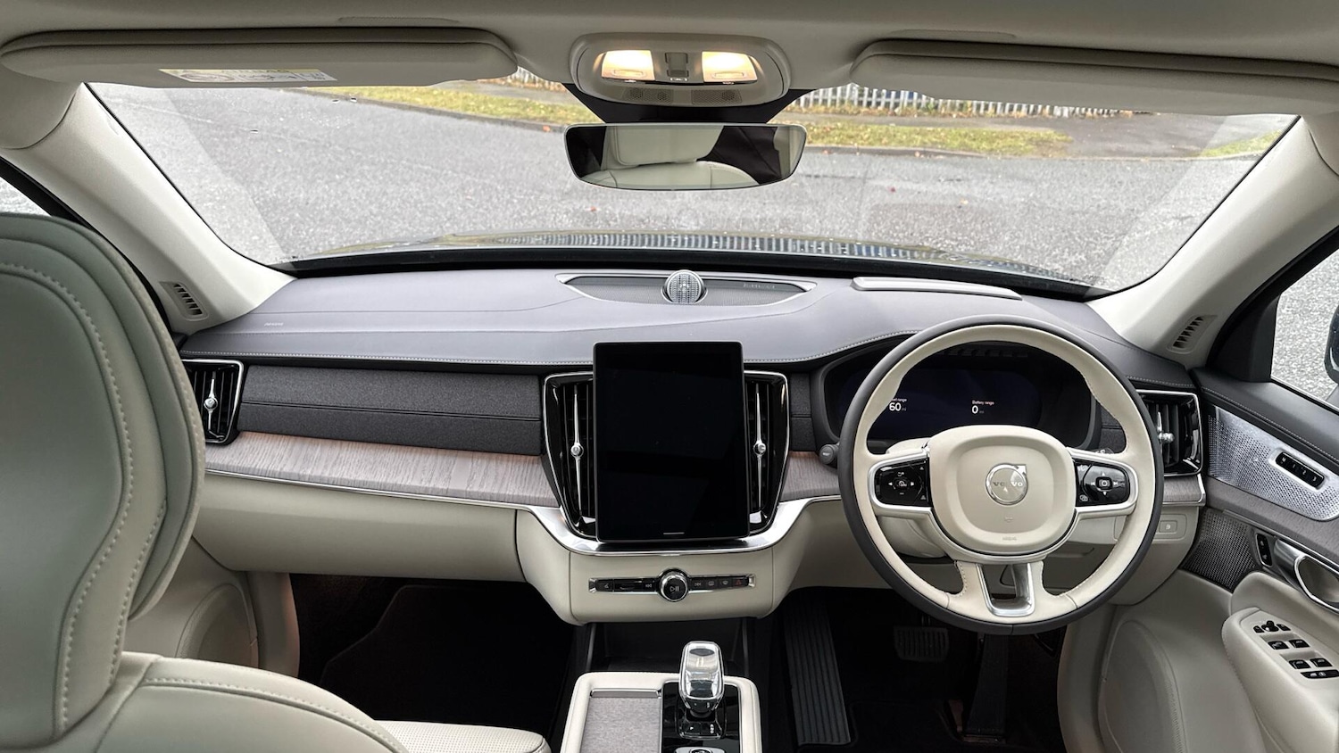 Used Volvo XC90 for sale - 77753335: Photo 5