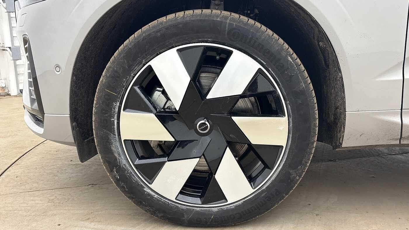 Used Volvo XC60 2025 for sale - 76512219: Photo 16