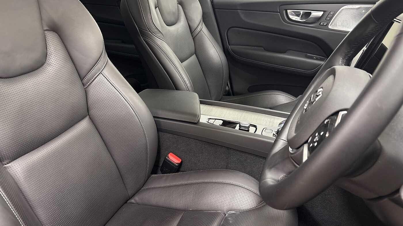 Used Volvo XC60 2025 for sale - 76512219: Photo 29