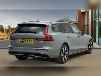 Used Volvo V60 2025 for sale - 76715178: Photo