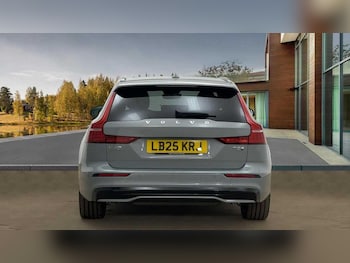 Used Volvo V60 2025 for sale - 76715178: Photo