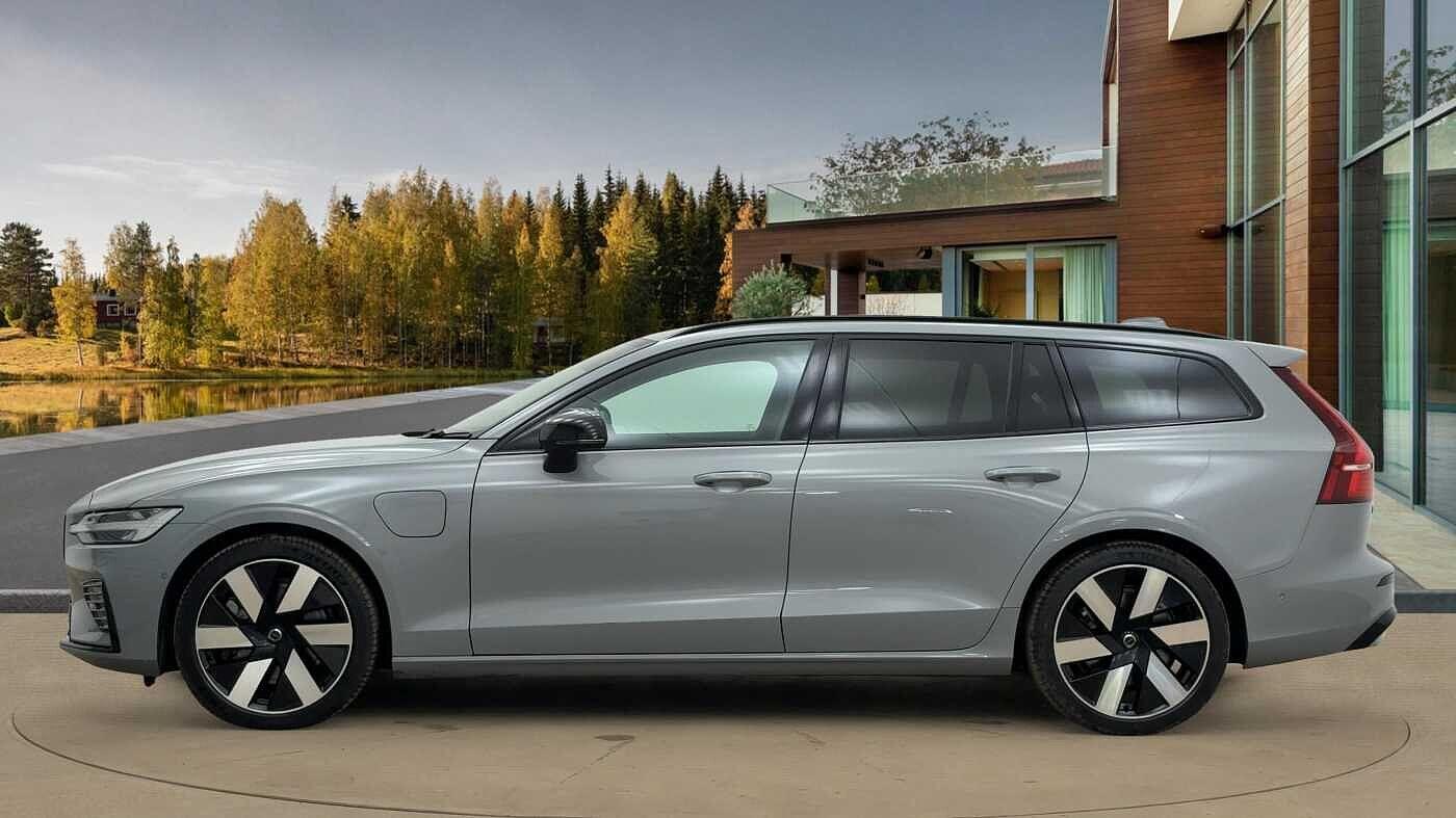 Used Volvo V60 2025 for sale - 76715178: Photo 6