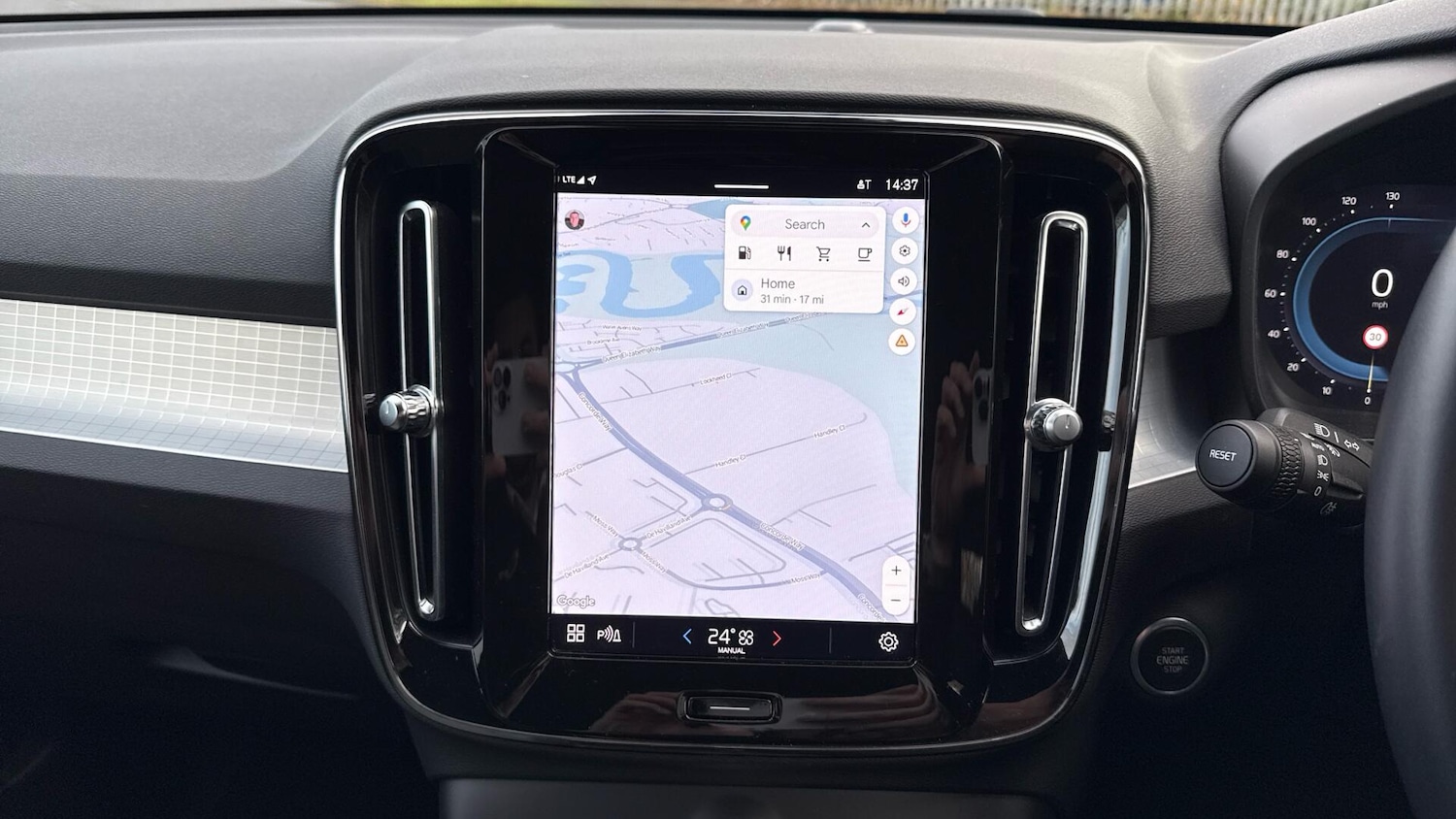 Used Volvo XC40 2022 for sale - 76573252: Photo 16