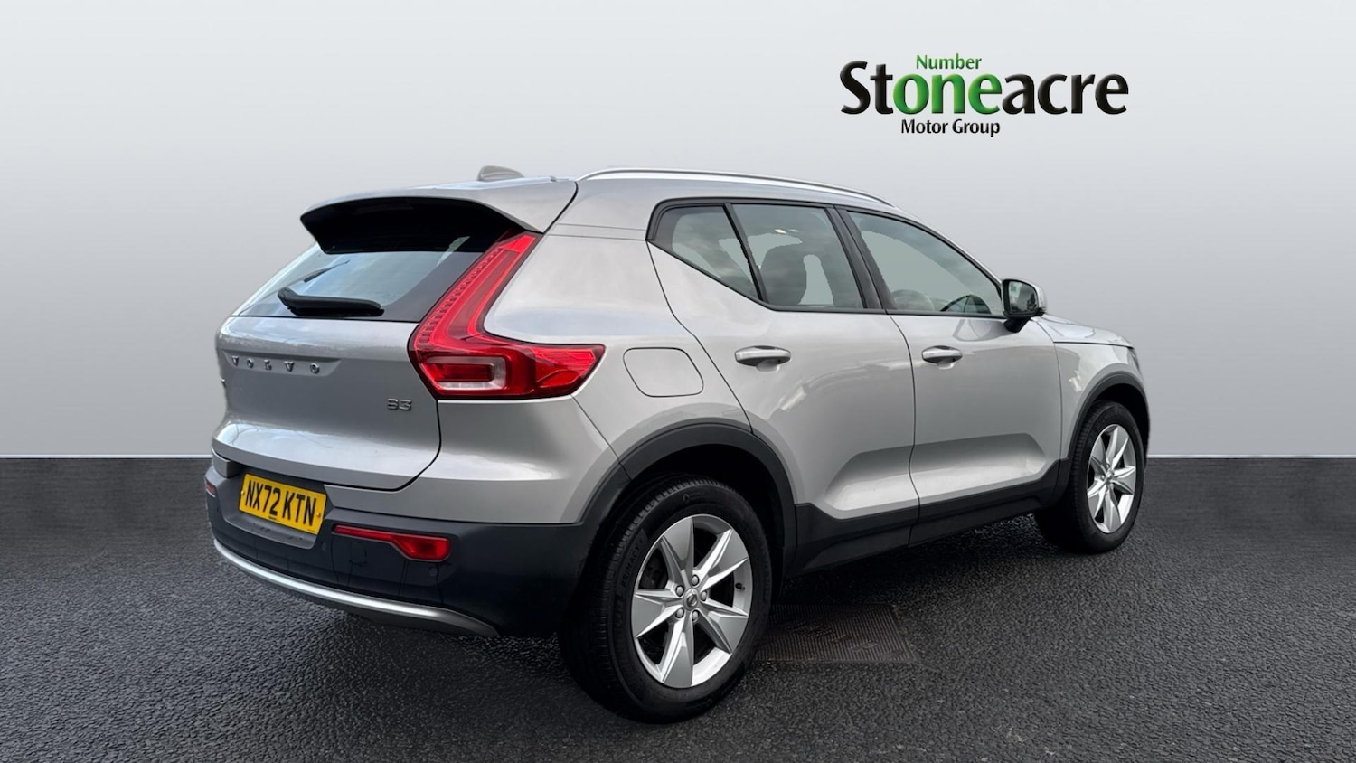 Used Volvo XC40 2022 for sale - 76573252: Photo 2