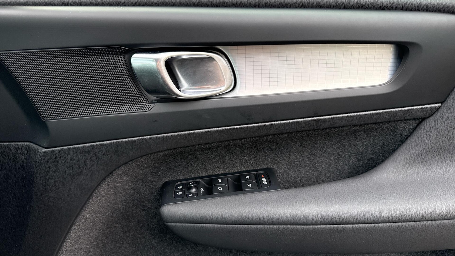 Used Volvo XC40 2022 for sale - 76573252: Photo 26