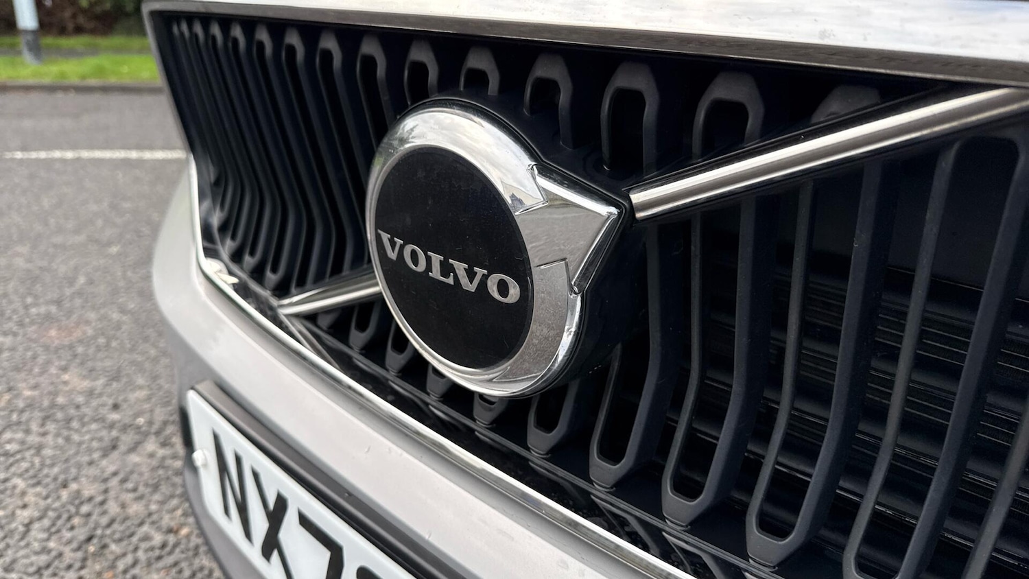 Used Volvo XC40 2022 for sale - 76573252: Photo 40