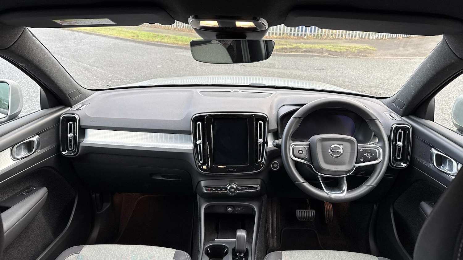 Used Volvo XC40 2022 for sale - 76573252: Photo 5