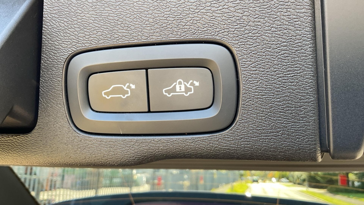 Used Volvo XC60 2022 for sale - 76094618: Photo 34