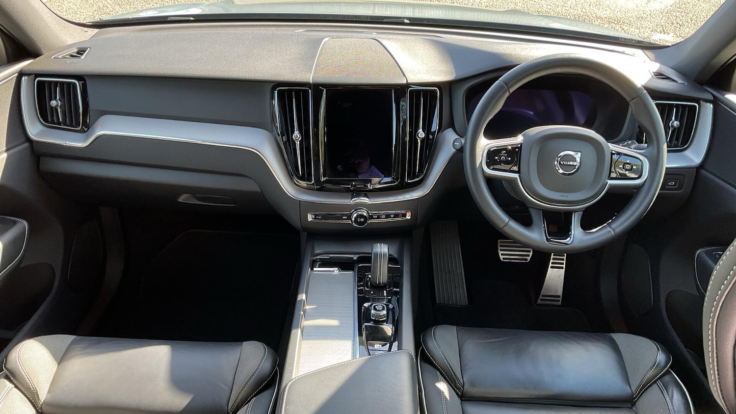 Used Volvo XC60 2022 for sale - 76094618: Photo 5