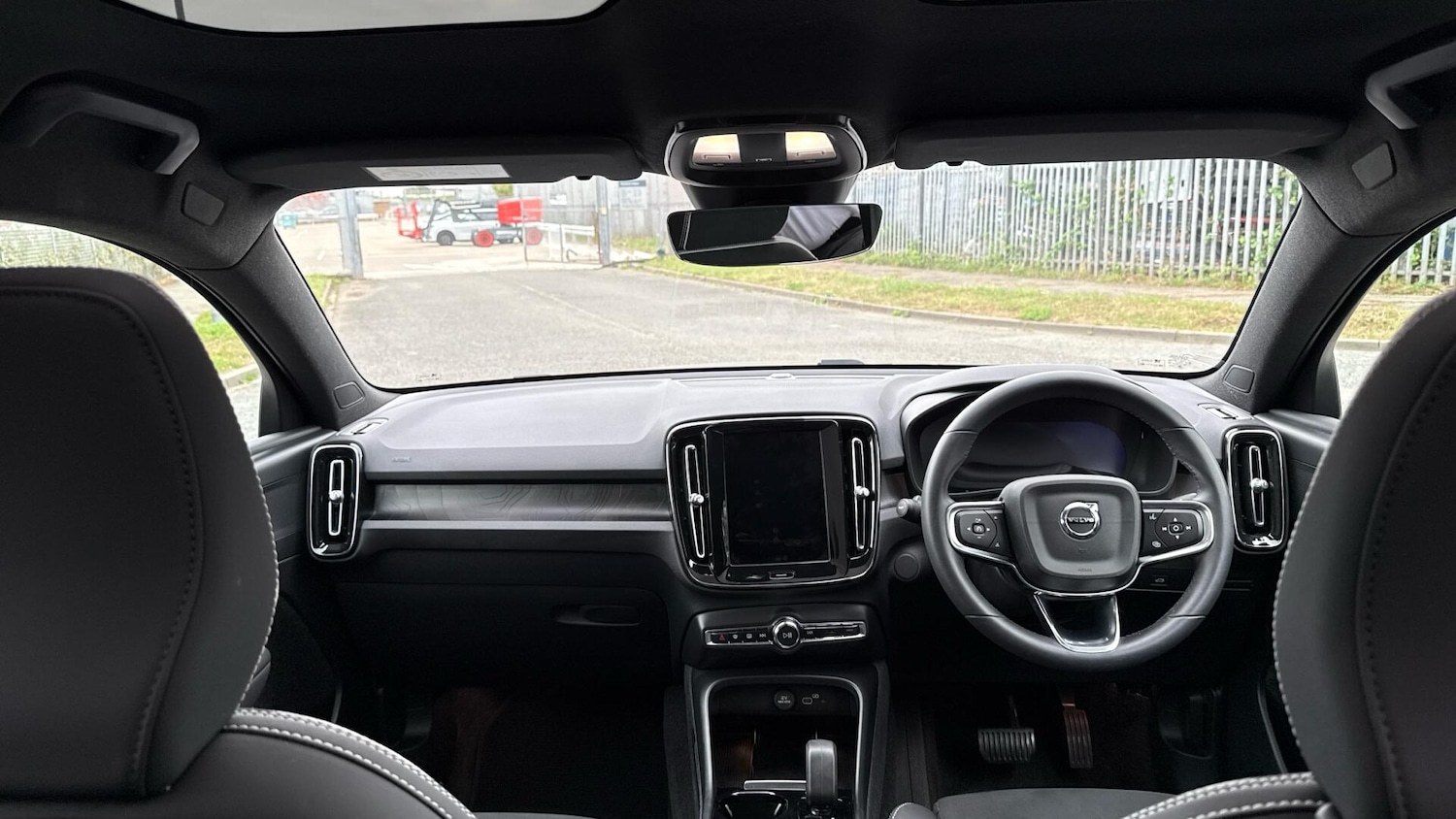 Used Volvo C40 2023 for sale - 76607668: Photo 45