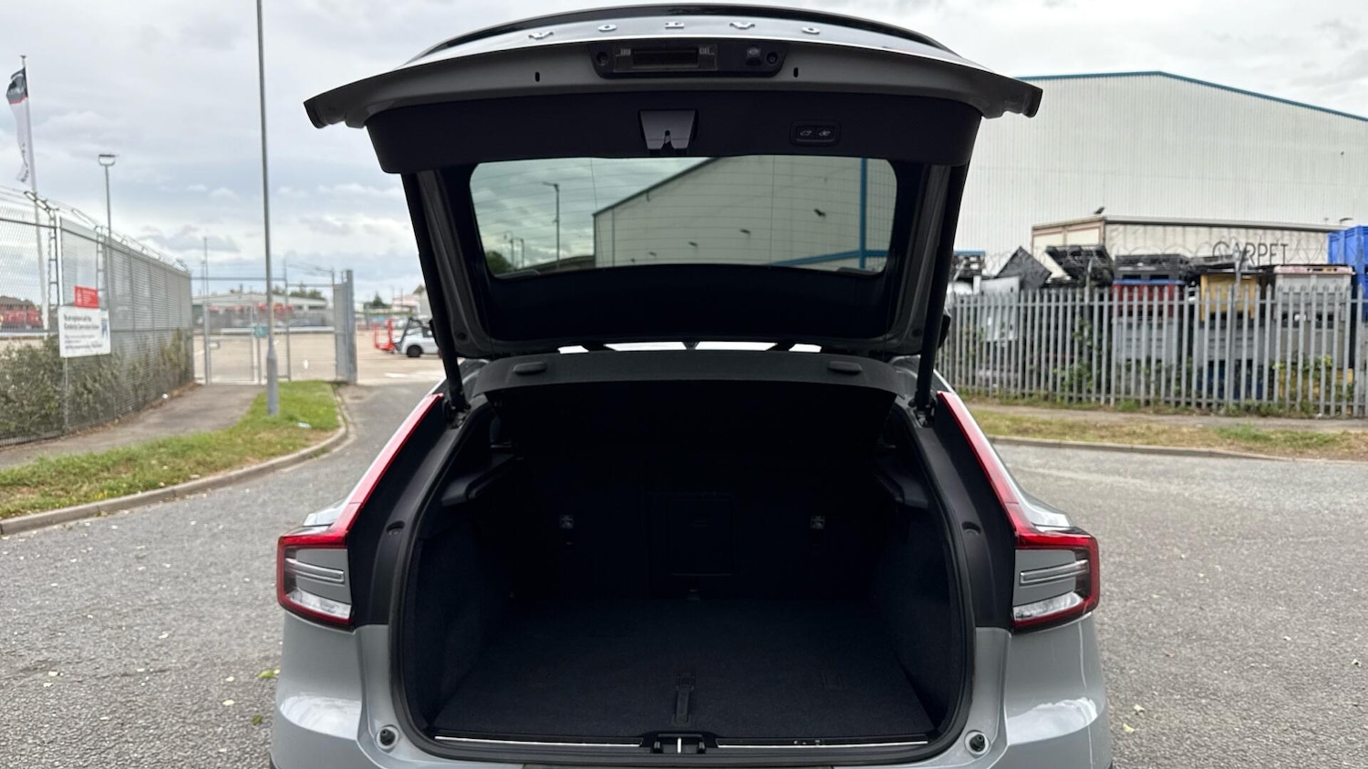 Used Volvo C40 2023 for sale - 76607668: Photo 53