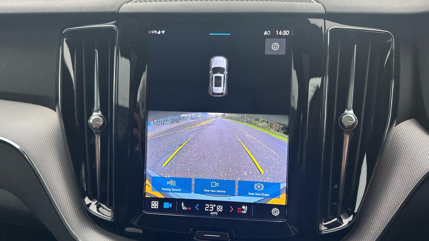 Used Volvo XC60 2021 for sale - 76612873: Photo 19