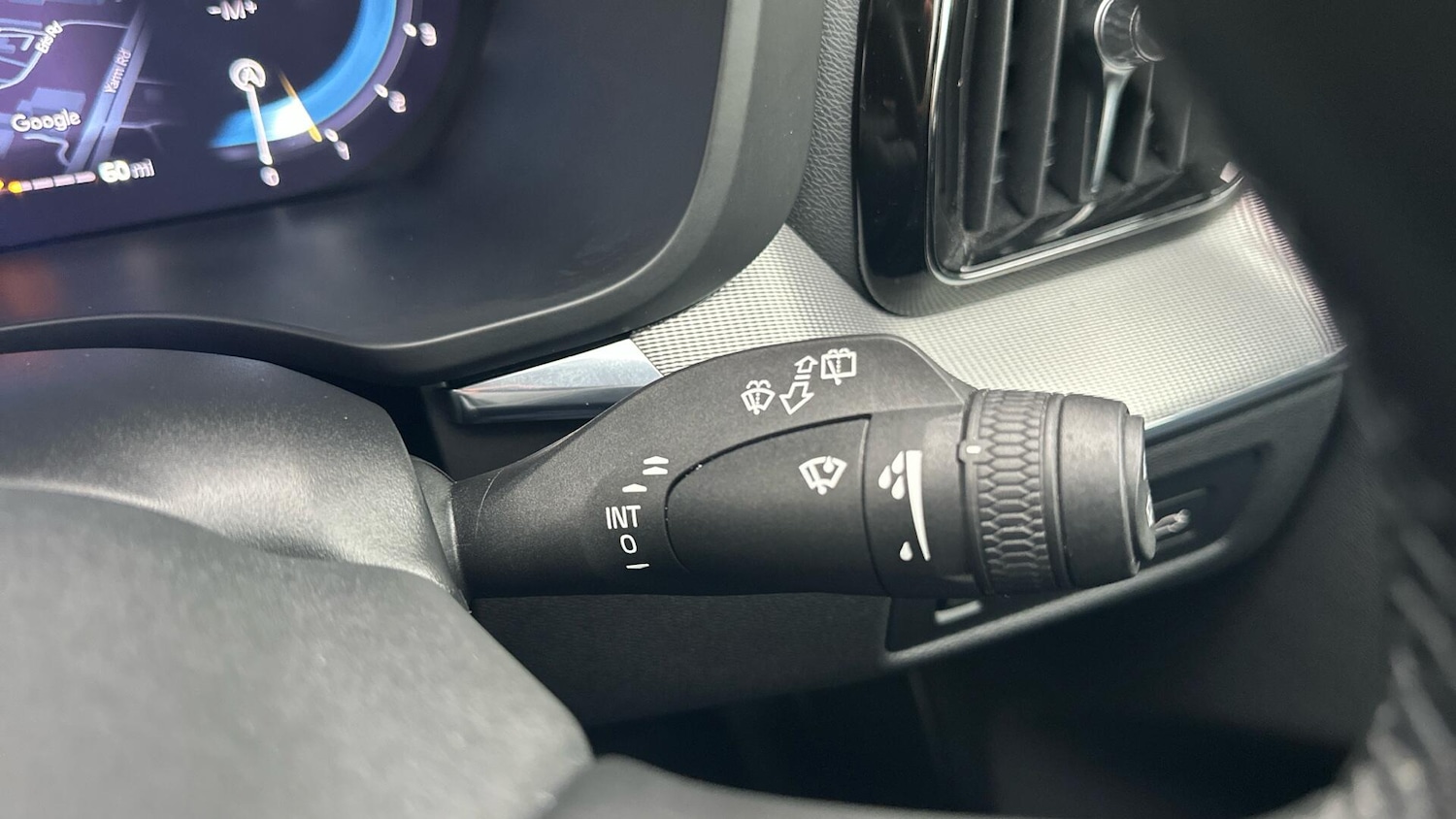 Used Volvo XC60 2021 for sale - 76612873: Photo 23