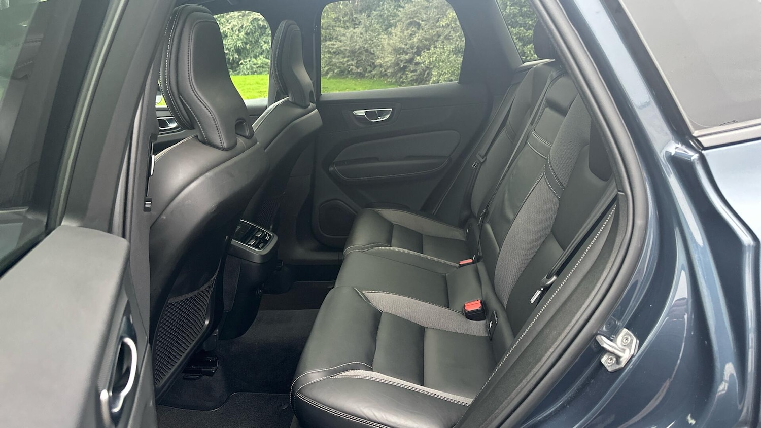 Used Volvo XC60 2021 for sale - 76612873: Photo 33