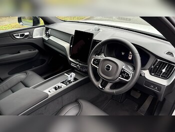 Used Volvo XC60 2025 for sale - 77202990: Photo