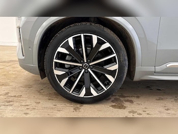 Used Volvo XC90 2025 for sale - 78184634: Photo