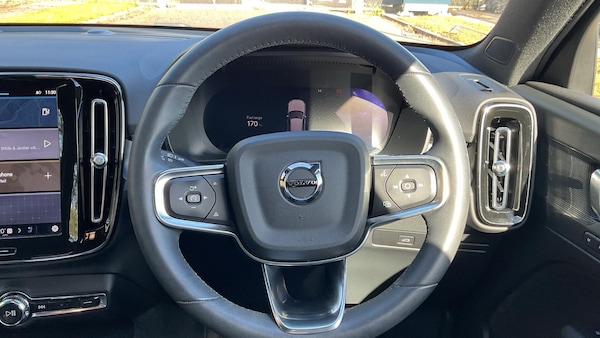 Used Volvo XC40 2023 for sale - 76284015: Photo 10
