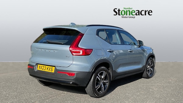 Used Volvo XC40 2023 for sale - 76284015: Photo 2