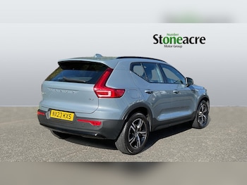 Used Volvo XC40 2023 for sale - 76284015: Photo 2