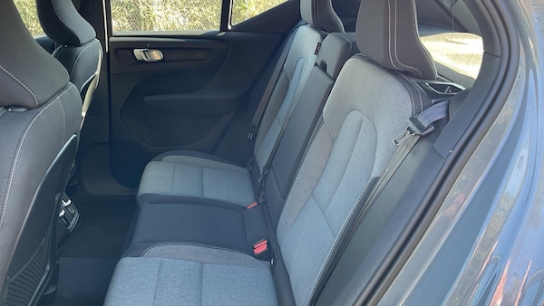 Used Volvo XC40 2023 for sale - 76284015: Photo 33