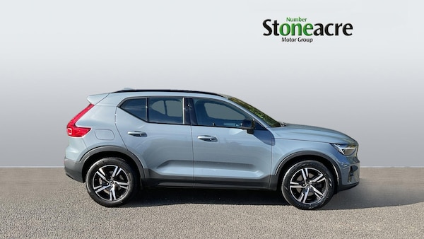 Used Volvo XC40 2023 for sale - 76284015: Photo 3