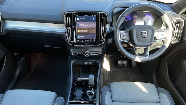 Used Volvo XC40 2023 for sale - 76284015: Photo 5