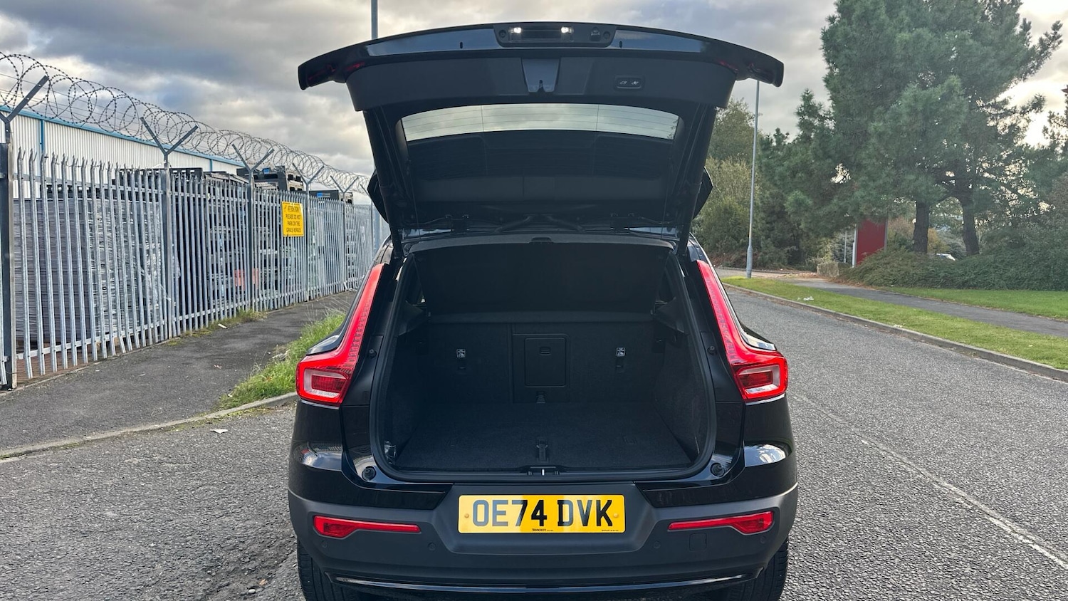 Used Volvo XC40 2024 for sale - 76336262: Photo 13